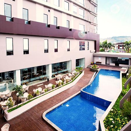 Hotel Suni Abepura Джаяпура Екстериор снимка